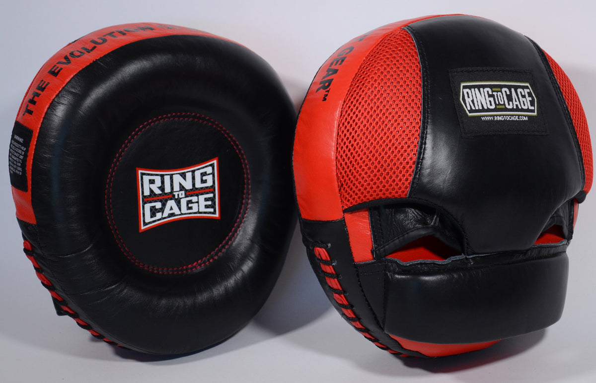 Ring to cage- Deluxe Air Focus Mitts
